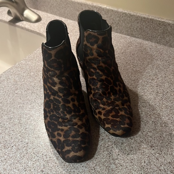 Cheetah boots - Picture 2 of 5